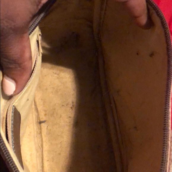 Handbag - Picture 2 of 3